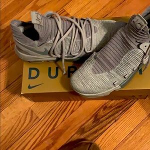 Nike Zooms KD wolf greys